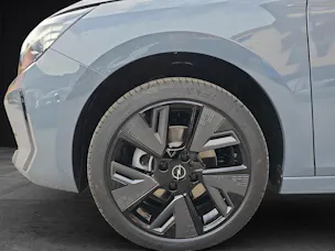 Opel Corsa-e 156 GS