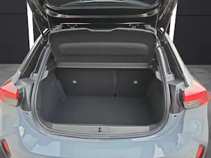 Opel Corsa-e 156 GS