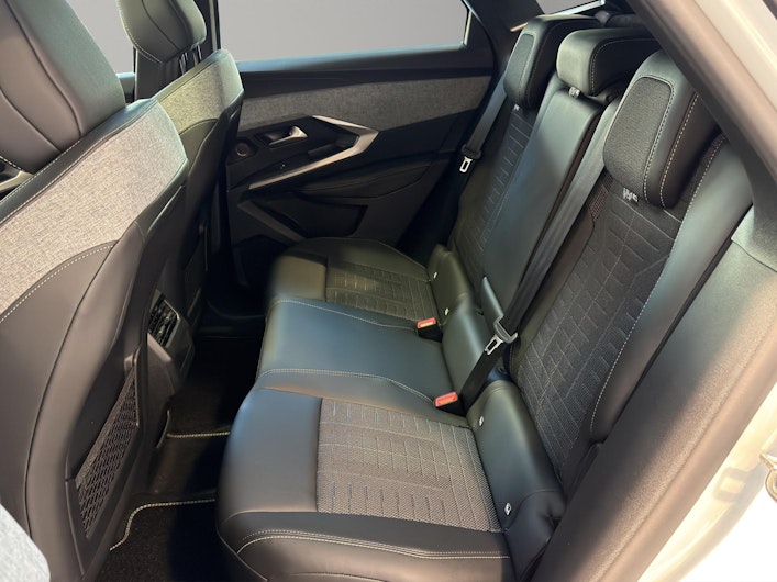 Vehicle image PEUGEOT 3008