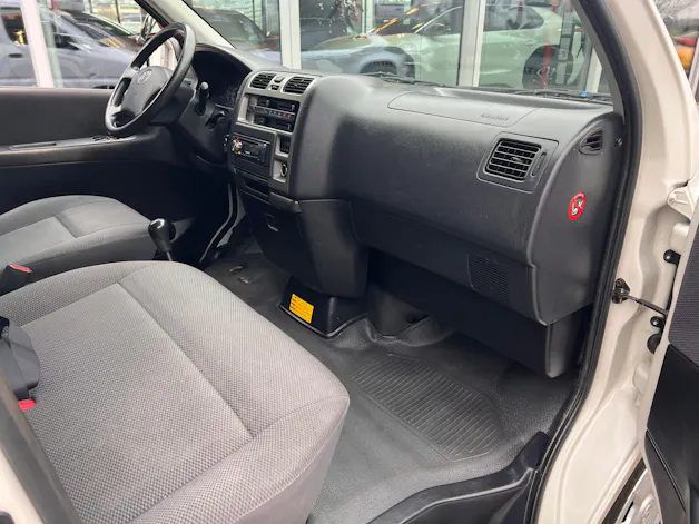 Toyota HIACE Kaw. 2.5 D-4D 4T.