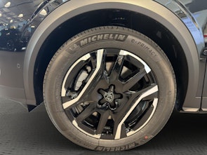 Vehicle image PEUGEOT 3008 1.6 Plug-in Hybrid GT