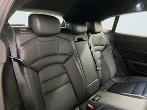 Porsche Taycan 4 Cross Turismo