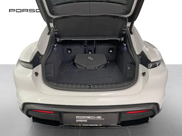 Porsche Taycan 4 Cross Turismo