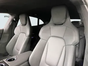 Porsche Taycan GTS Sport Turismo