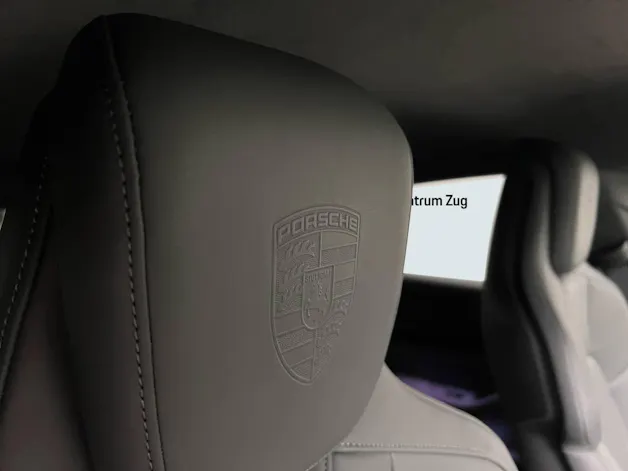 Porsche Taycan GTS Sport Turismo