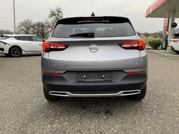 OPEL Grandland X 1.6 T PHEV Ultimate