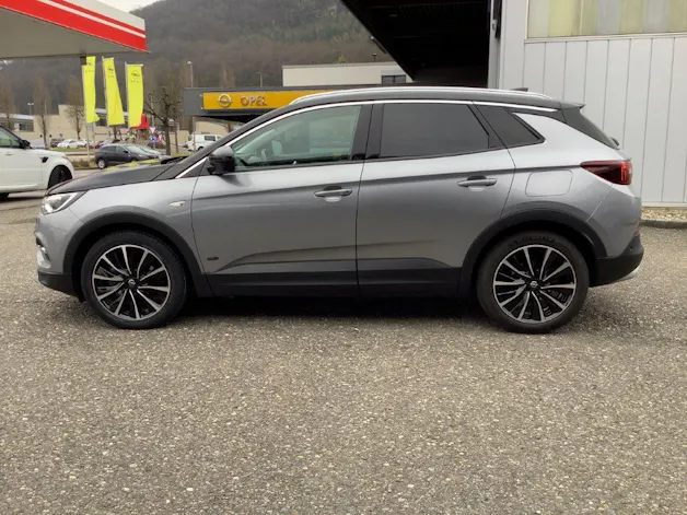 OPEL Grandland X 1.6 T PHEV Ultimate