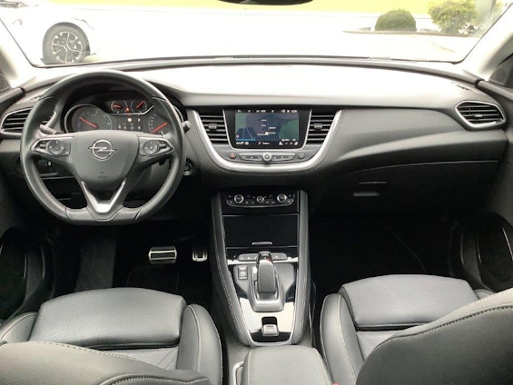 Vehicle image 20