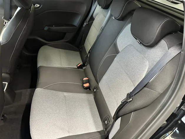 Mitsubishi Colt 1.6 HEV Invite+