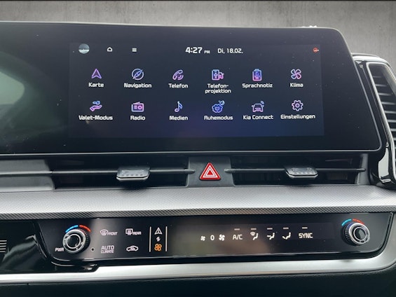 Vehicle image 32 Vehicle image 32