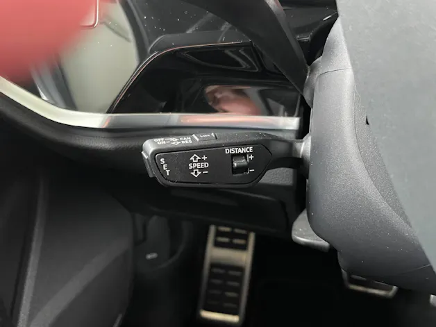 Audi RS Q3 2.5 TFSI quattro S-Tronic