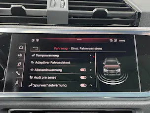 Audi RS Q3 2.5 TFSI quattro S-Tronic