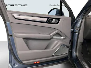 Porsche Cayenne Turbo