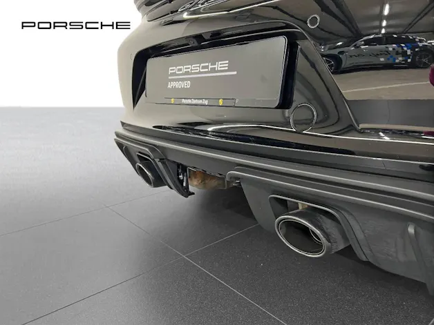 Porsche 718 Cayman GT4