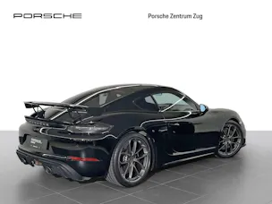 Porsche 718 Cayman GT4