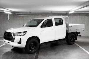 Vehicle image TOYOTA Hilux Double Cab.-Pick-up 2.4 D-4D 150 Comfort