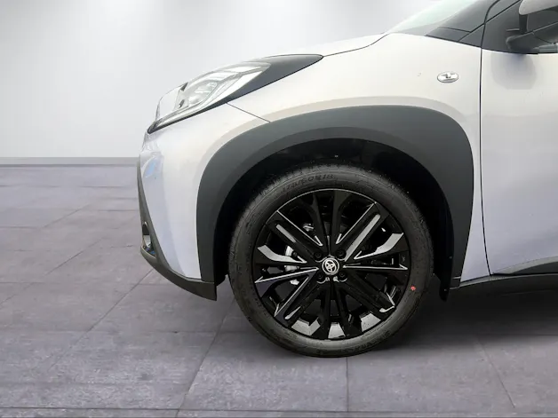 Toyota Aygo X 1.0 VVT-i JBL Edition