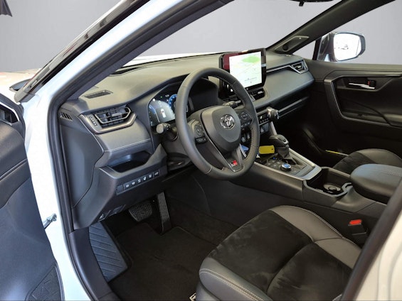 Vehicle image 12 Vehicle image 12