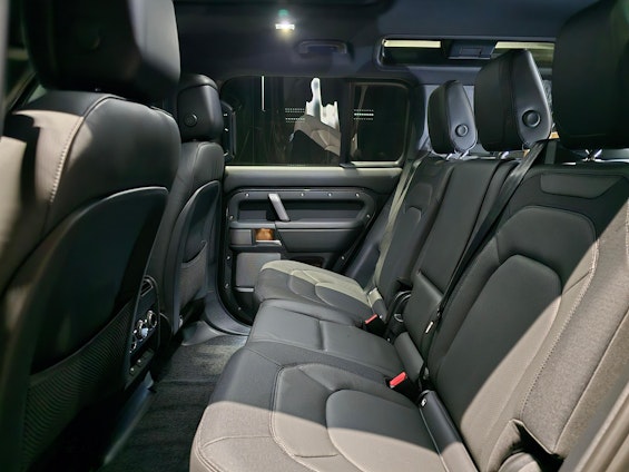 Vehicle image 15 Vehicle image 15