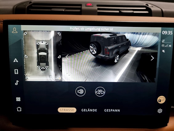 Vehicle image 9 Vehicle image 9