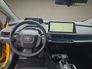 Toyota Prius 2.0 Plug-In-Hybrid Style