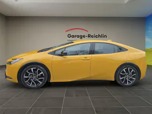 Toyota Prius 2.0 Plug-In-Hybrid Style