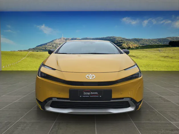 Toyota Prius 2.0 Plug-In-Hybrid Style
