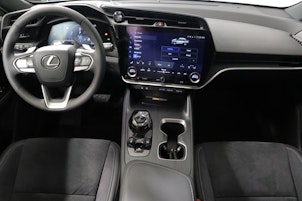 Vehicle image LEXUS RZ 450e Excellence