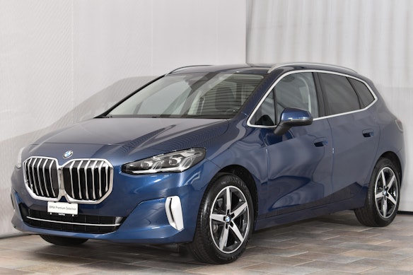 BMW 220i Active Tourer 0