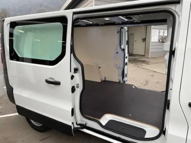 Renault Trafic 150 2.0 AdvL2 EN A