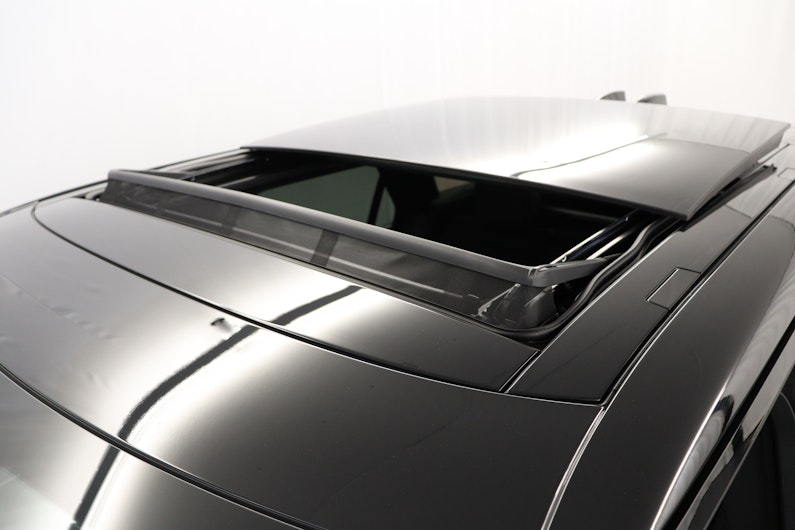 Vehicle image LAND ROVER RANGE ROVER SPORT