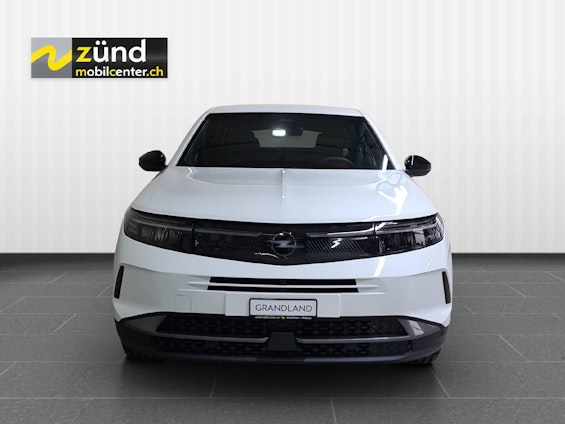 Vehicle image 4 Vehicle image 4