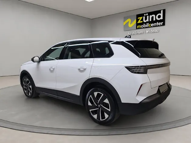 Opel Grandland 1.2 T MHEV Edition