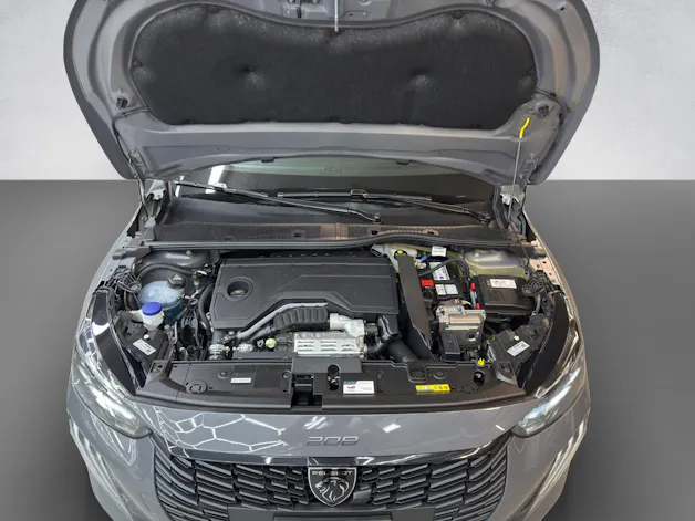 Peugeot 208 1.2 Hybrid 136 GT