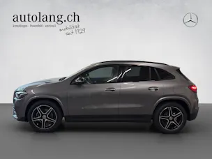 Mercedes-Benz GLA 200 AMG Line Night Star