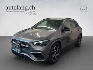 Mercedes-Benz GLA 200 AMG Line Night Star