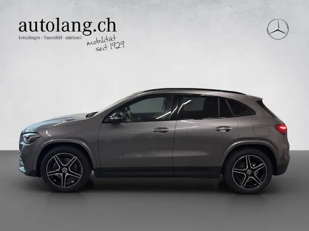 MERCEDES-BENZ GLA 200 AMG Line Night Star
