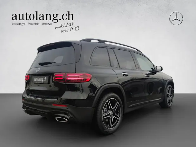 MERCEDES-BENZ GLB 200 AMG Line