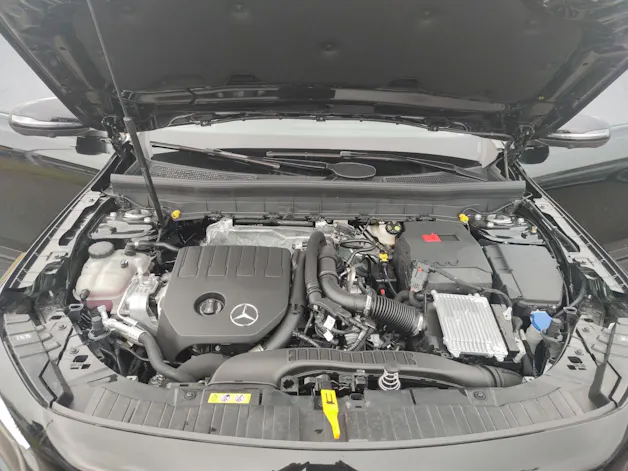 Mercedes-Benz GLB 200 AMG Line