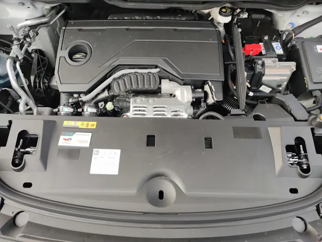 Peugeot 3008 1.2 Hybrid GT