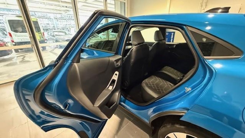 Vehicle image FORD PUMA