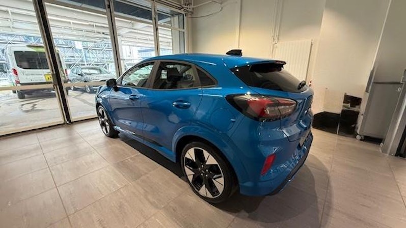 Vehicle image FORD PUMA