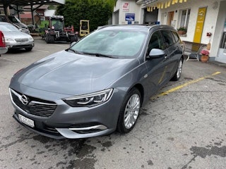 Vehicle image OPEL INSIGNIA 0