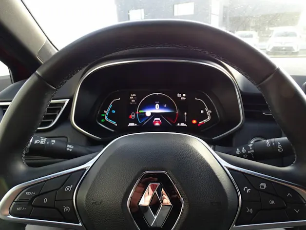 Renault Clio 1.6 E-Tech Intens