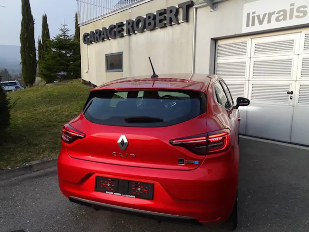 Renault Clio 1.6 E-Tech Intens