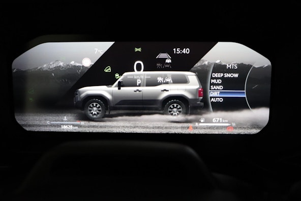 Vehicle image 8