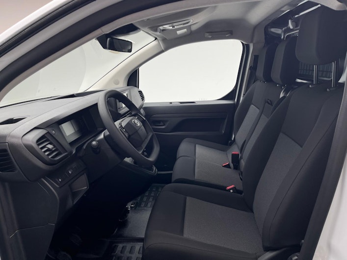 Vehicle image TOYOTA PROACE