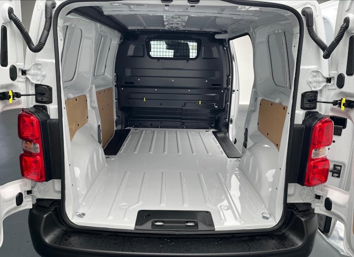 Vehicle image TOYOTA PROACE