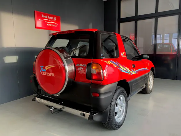 Toyota RAV4 2.0i-16V