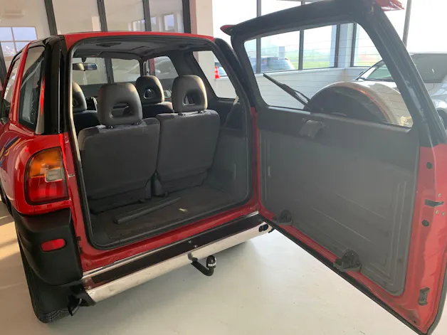 Toyota RAV4 2.0i-16V